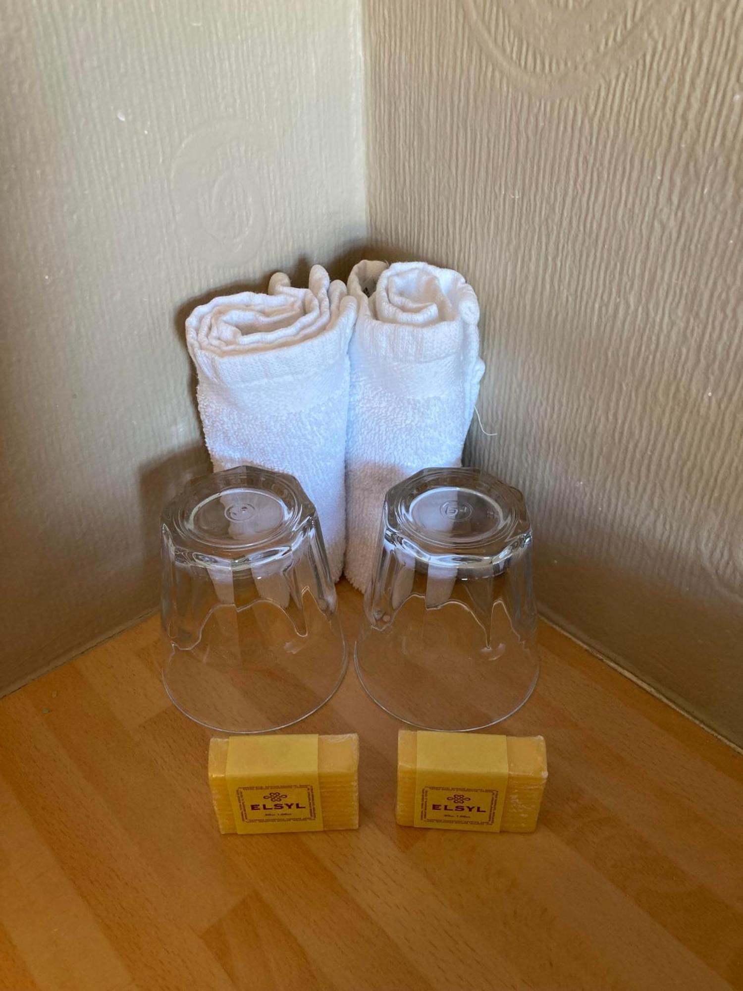 Hotel Llety Betws Habitación foto
